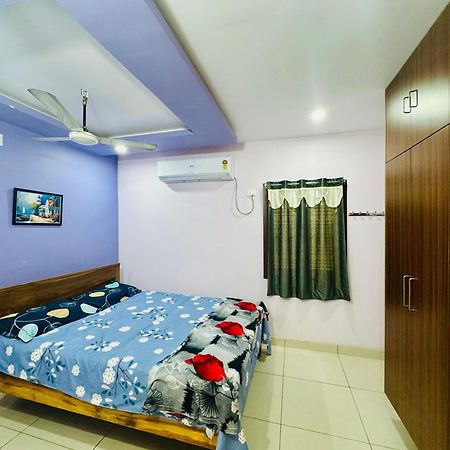 Sri Padha Vallabha Serenity Homestay Pithapuram Extérieur photo