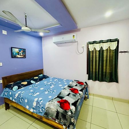 Sri Padha Vallabha Serenity Homestay Pithapuram Extérieur photo